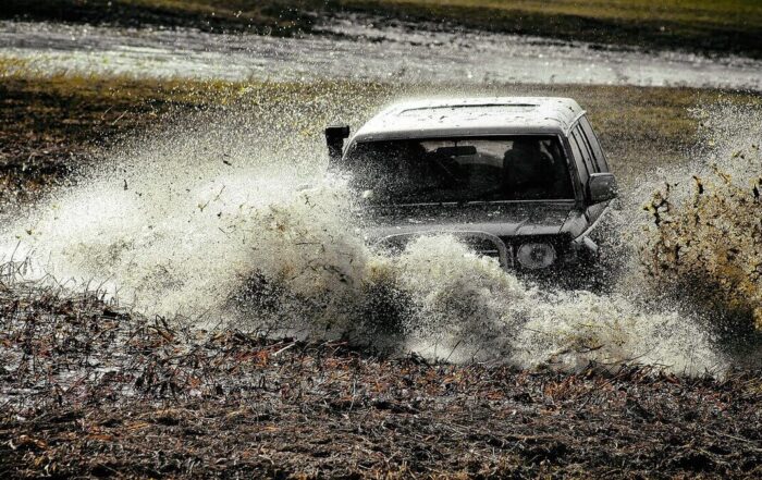 Automatikgetriebe im Geländewagen-Schaltgetriebe im Geländewagen-Entlasten der Kupplung