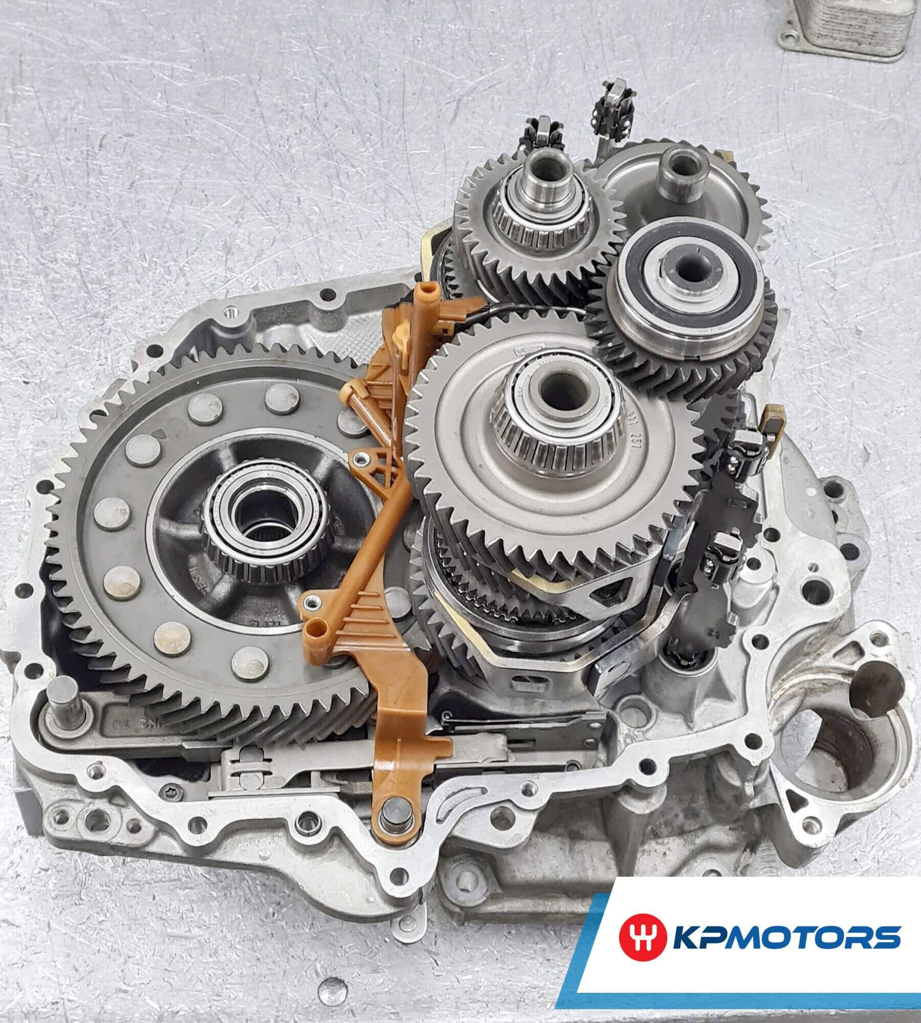 schaltgetriebe-reparatur-11 Reparatur-von-Getriebe-dsg-automatikgetriebe-schaltgetriebe
