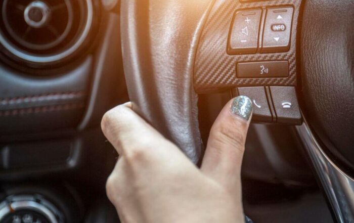 quelles-sont-les-erreurs-les-plus-courantes-lorsque-lon-conduit-une-voiture-a-transmission-automatique