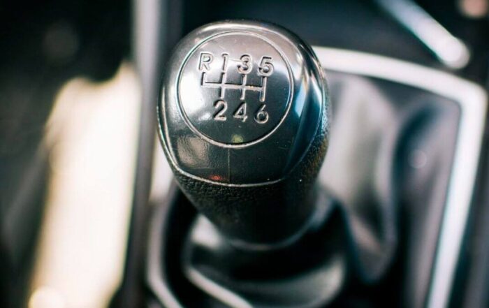 quelle-est-la-difference-entre-une-boite-de-vitesses-a-5-vitesses-et-une-boite-de-vitesses-a-6-vitesses